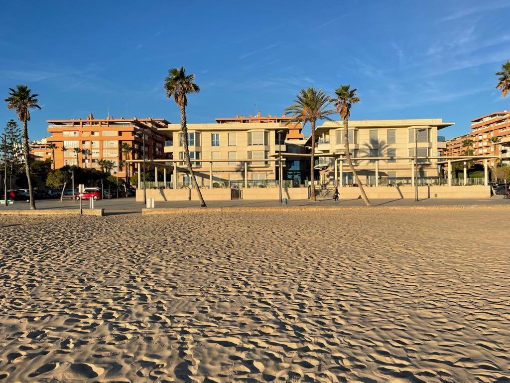 Sunny&Beach In Валенсия Екстериор снимка