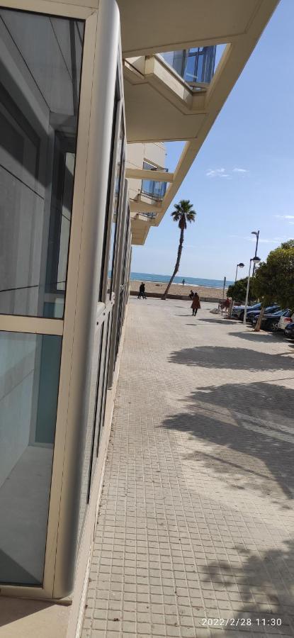 Sunny&Beach In Валенсия Екстериор снимка